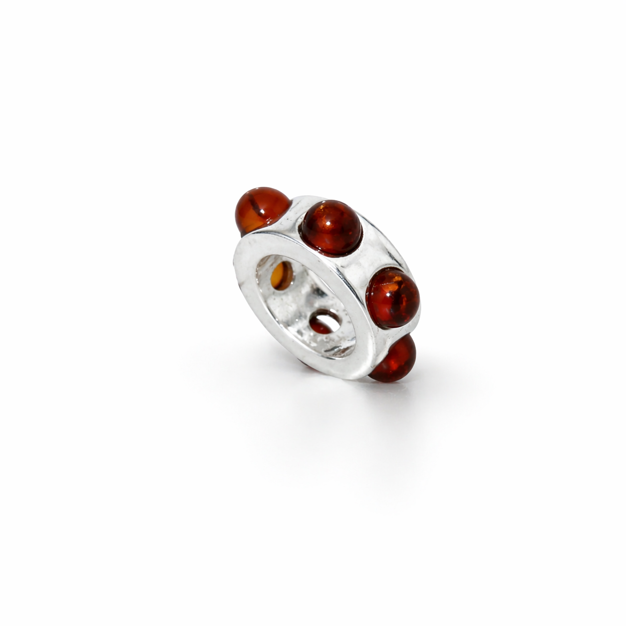 Charms srebrny z bursztynem koniakowym bead bok